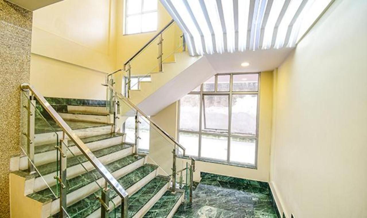 כלכותה Fabhotel Stay Inn International - Nr Sealdah Station מראה חיצוני תמונה